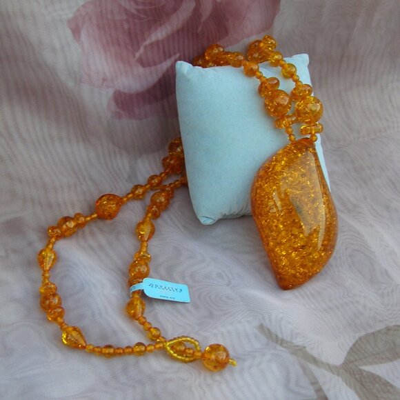 🦂 NEW Alexander Kalifano Syn Amber Necklace Fossilized Scorpion - Picture 2 of 11